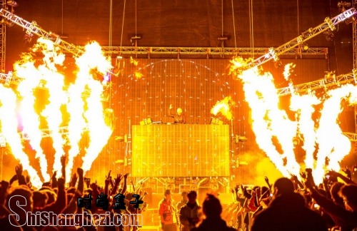 2013加州阿兹台克体育场大型DJ派对现场图片图片 130972